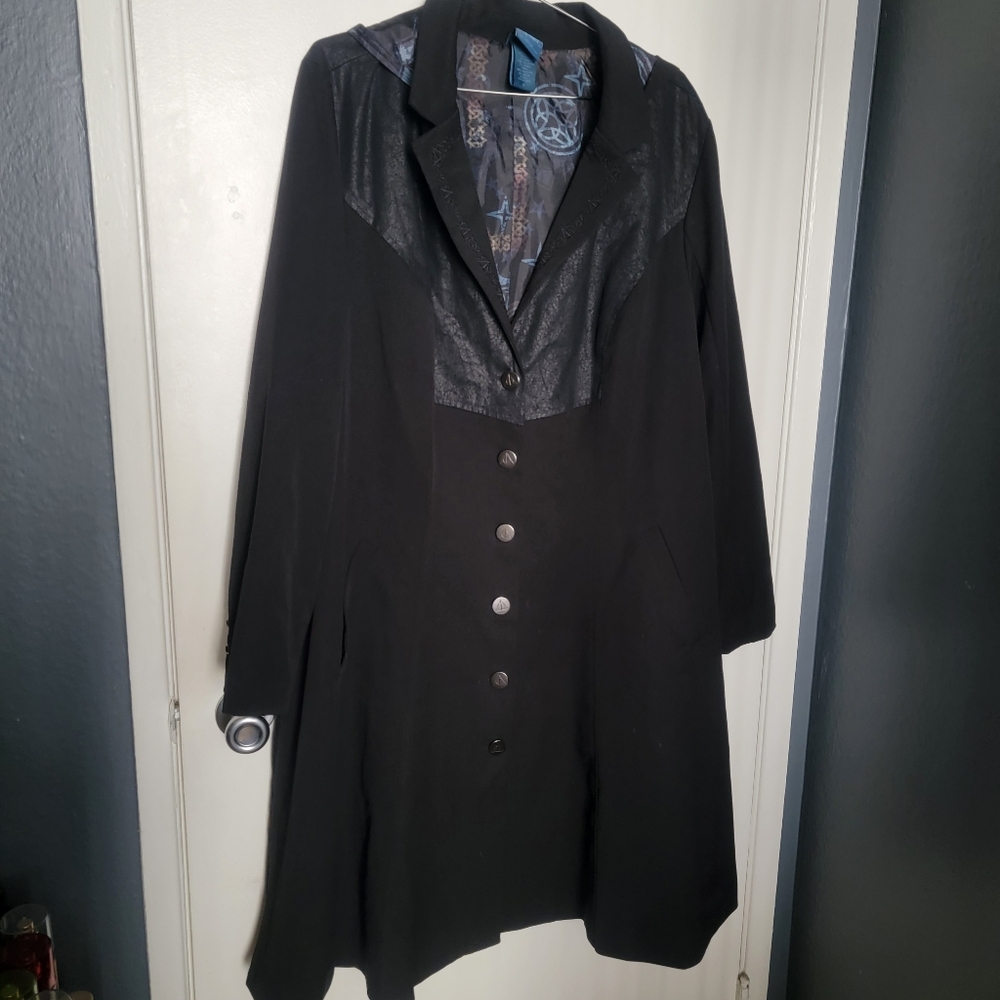 Harry Potter Deathly Hallows Jacket - Picture 3 of 10